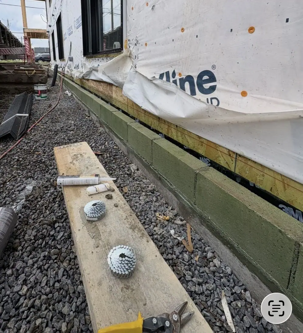 IMPERMÉABILISATION DE BÂTIMENT - MEMBRANE AUTOCOLLANTE